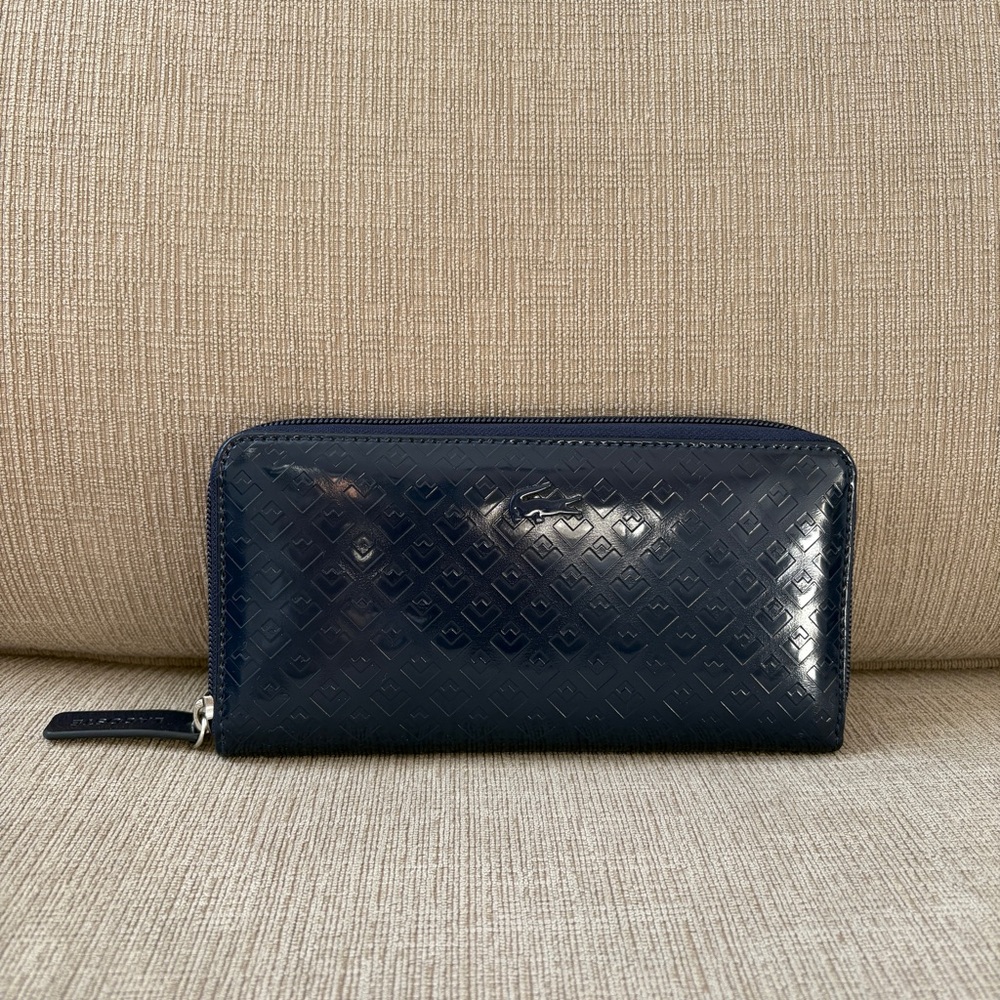 Lacoste blue zip up bi-fold wallet Excellent Condition